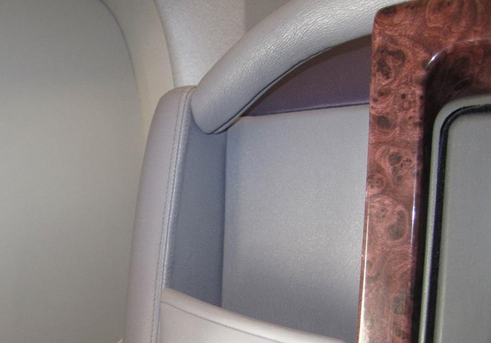 Ink on aircraft leather removed, fairings, business class, first class, siutes, escutcheons, in-situ, on-wing 