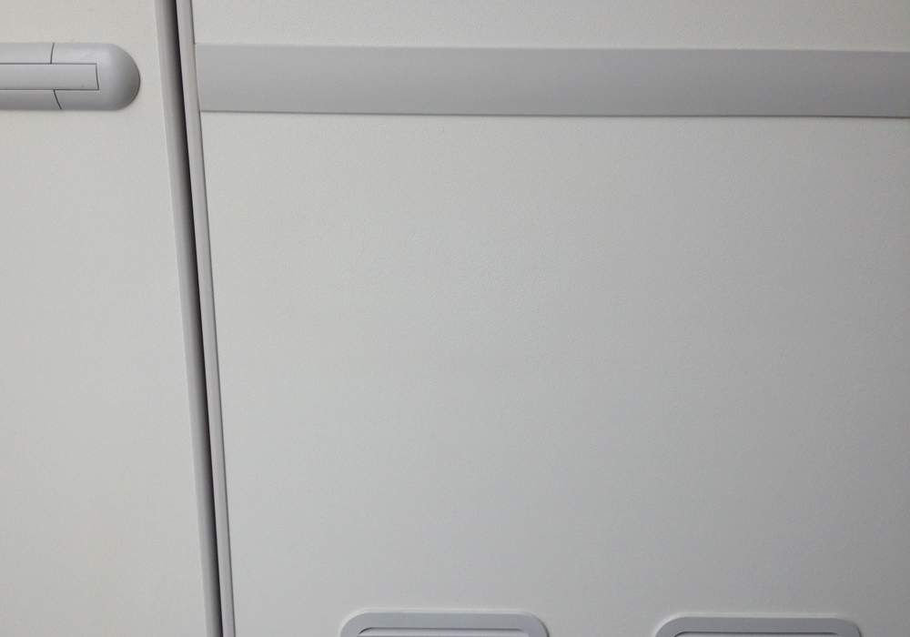 787 boeing dreamliner, toilet door, plastic repair, tedlar